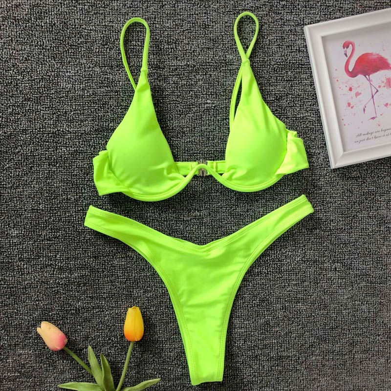 Bikini épure – v cut