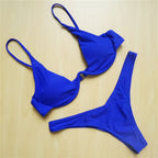 Bikini épure – v cut